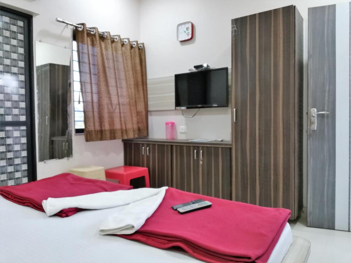 Hotel Shiv Regency Kukma 外观 照片