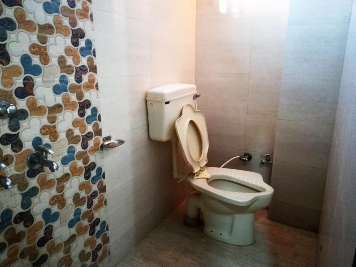 Hotel Shiv Regency Kukma 外观 照片