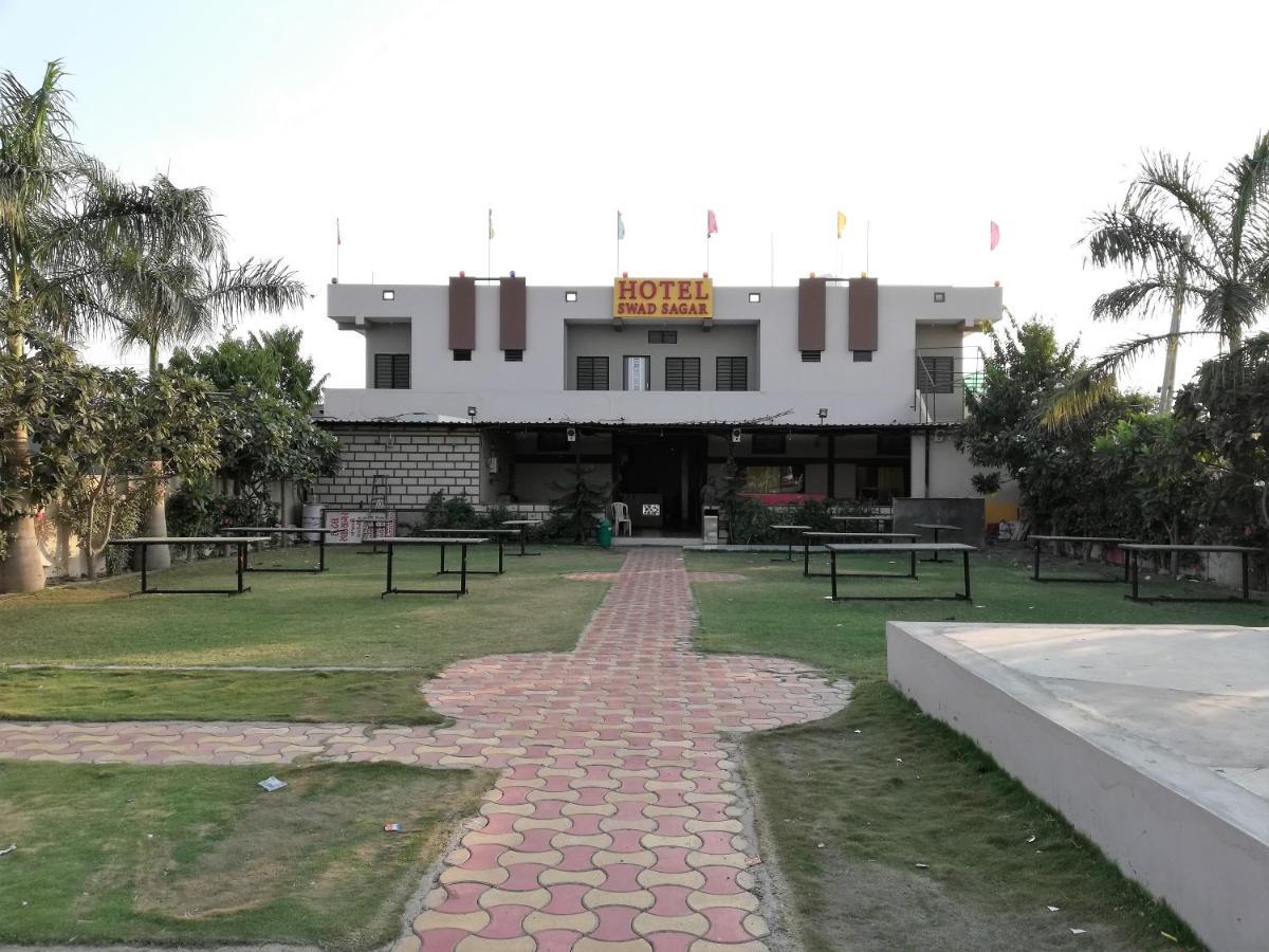 Hotel Shiv Regency Kukma 外观 照片